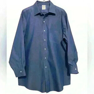 Brooks Brothers Regent button-down men’s‎ dress shirt. Size 17–33